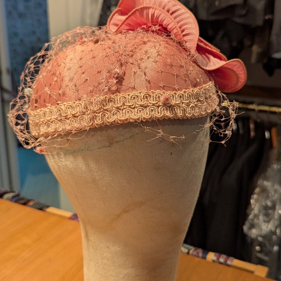 Eric Javits Pink Lace Fascinator Hat - Picture 3 of 7